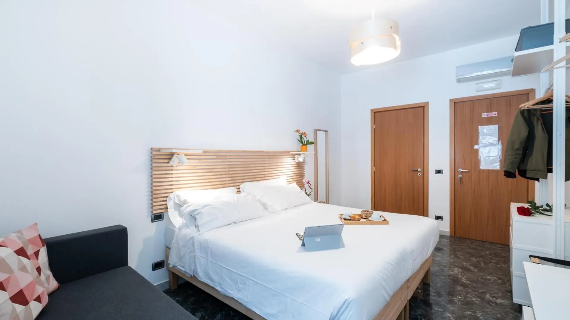 Apartment 4Bnb - Reale House Rome